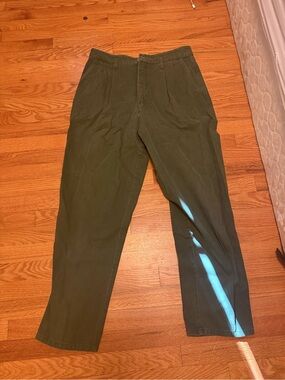 Banana Republic Olive Green Pleated Chinos
